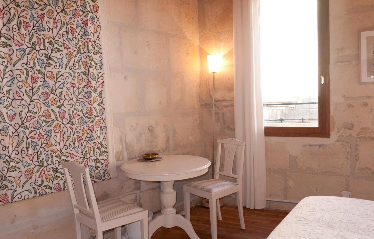 La Maison D'Eloise Arles Exteriör bild