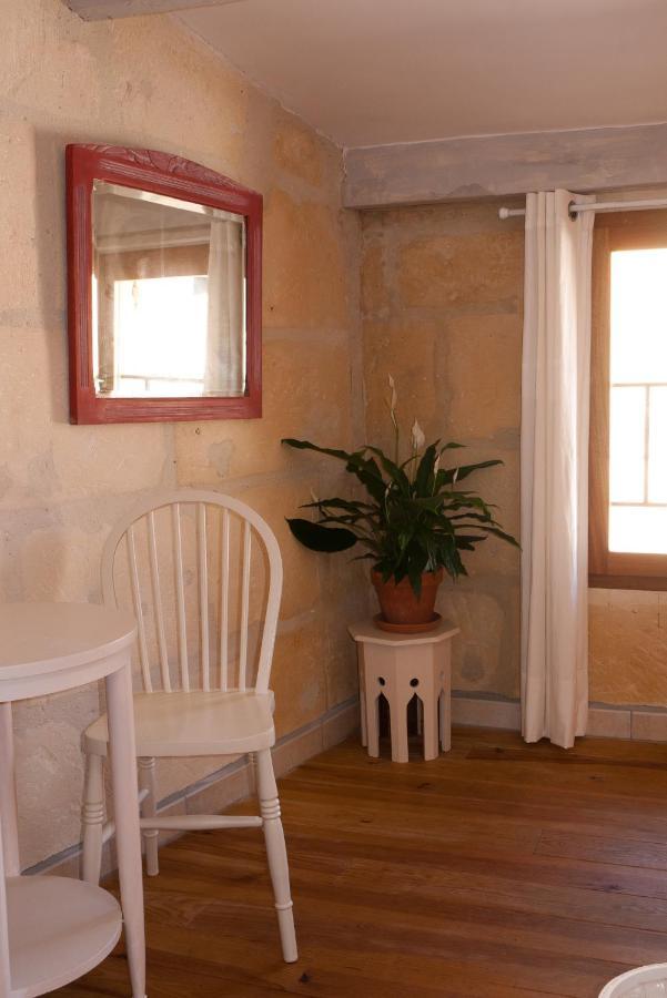 La Maison D'Eloise Arles Exteriör bild